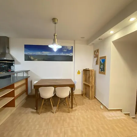 Cozy Garden Apartment In The Heart Of Praha Exteriér fotografie